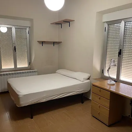 Piso Amplio Y Luminoso *